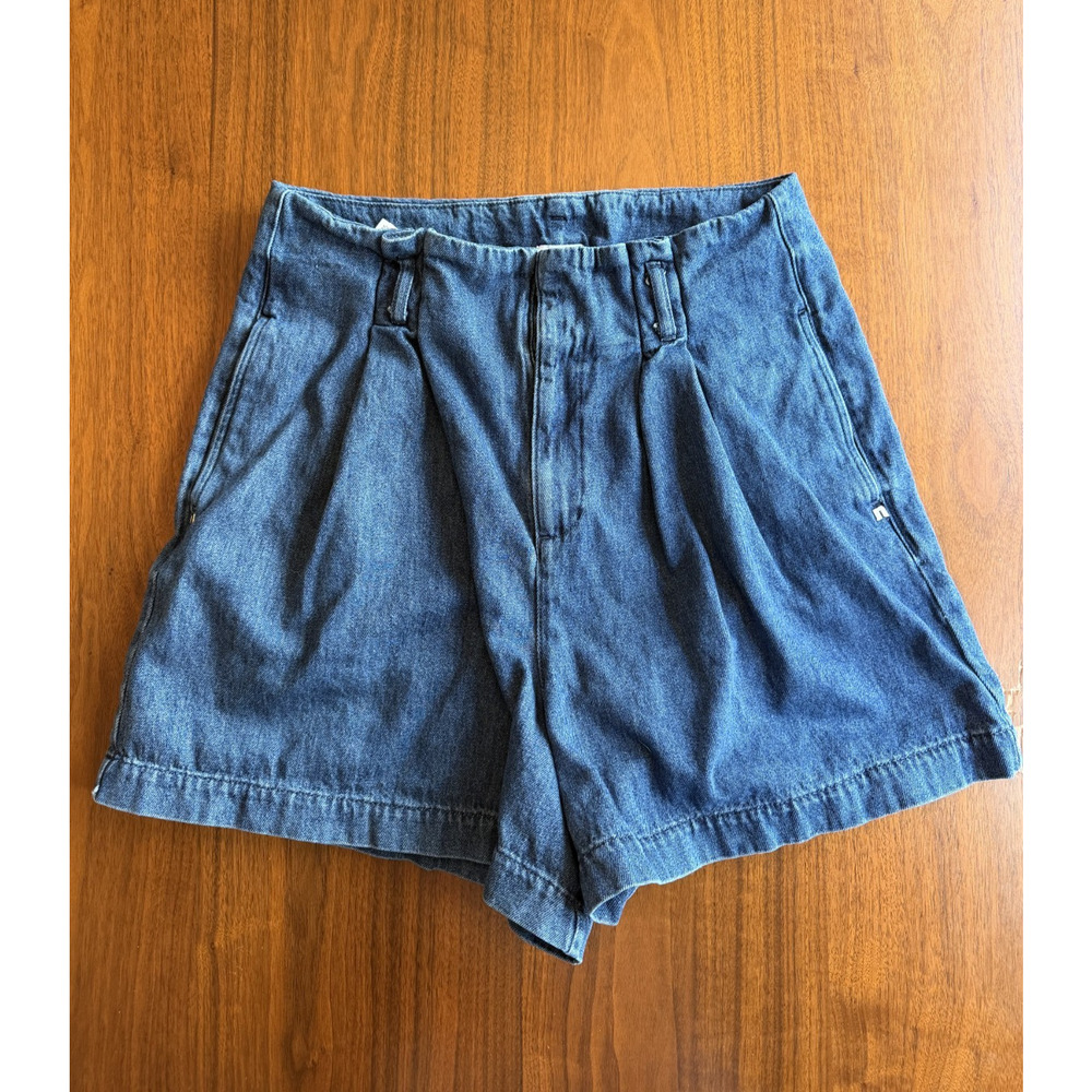 Nicla Women's Blue Denim Pleated High Waisted Shorts - Size 12